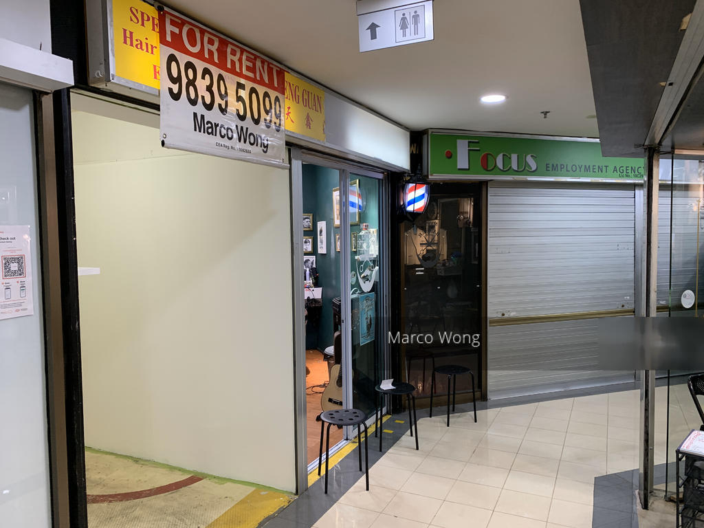 Queensway Tower / Queensway Shopping Centre (D3), Retail #259899731